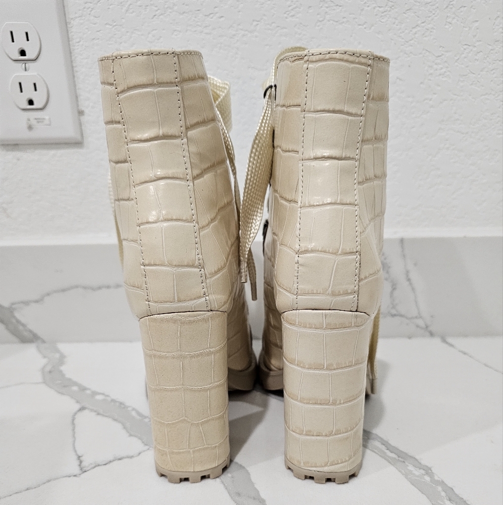 Schultz Boots - Picture 4 of 5